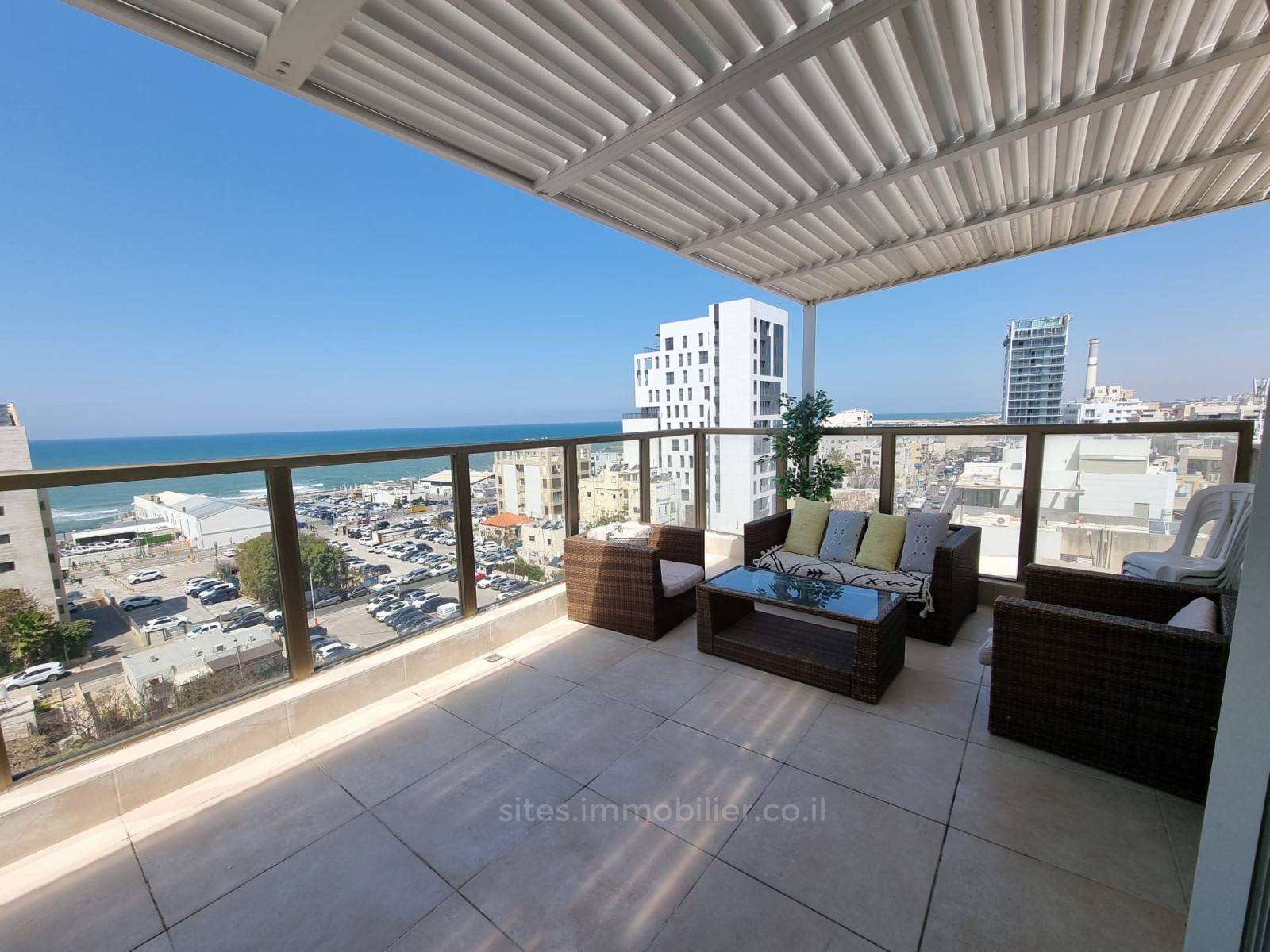 Duplex-Penthouse 3 pièces  Tel Aviv Hatsafon hayachan 457-IBL-1228