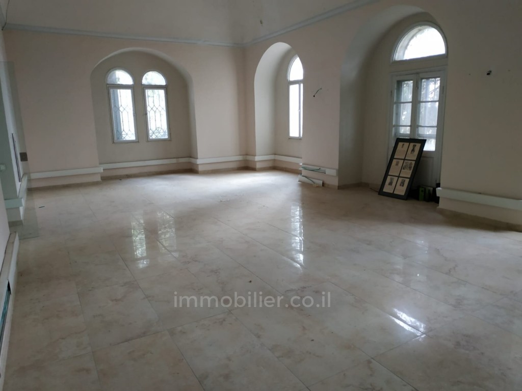 Villa 10 pi&egrave;ces  Jerusalem Centre Ville 1-IBL-2644