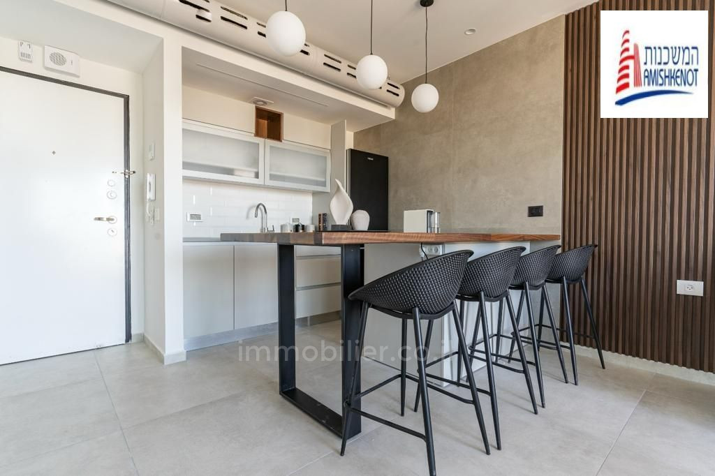 Appartement 2 pièces  Jerusalem Centre Ville 1-IBL-2879