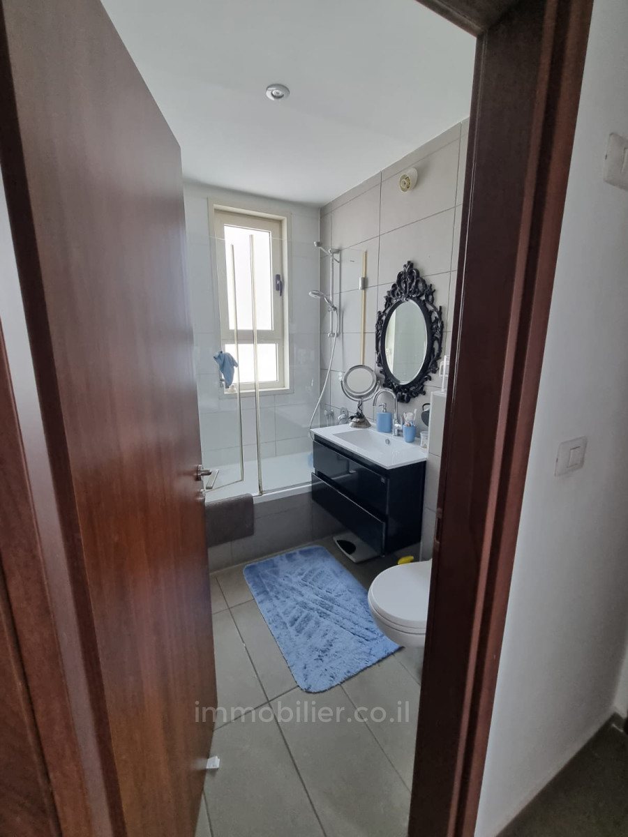 Appartement 5 pièces  Netanya Nat600 1-IBL-2905
