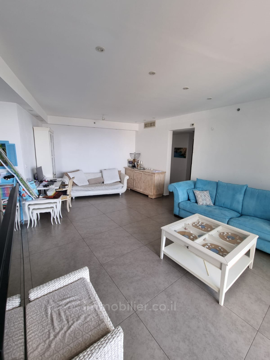 Appartement 5 pièces  Netanya Nat600 1-IBL-2905