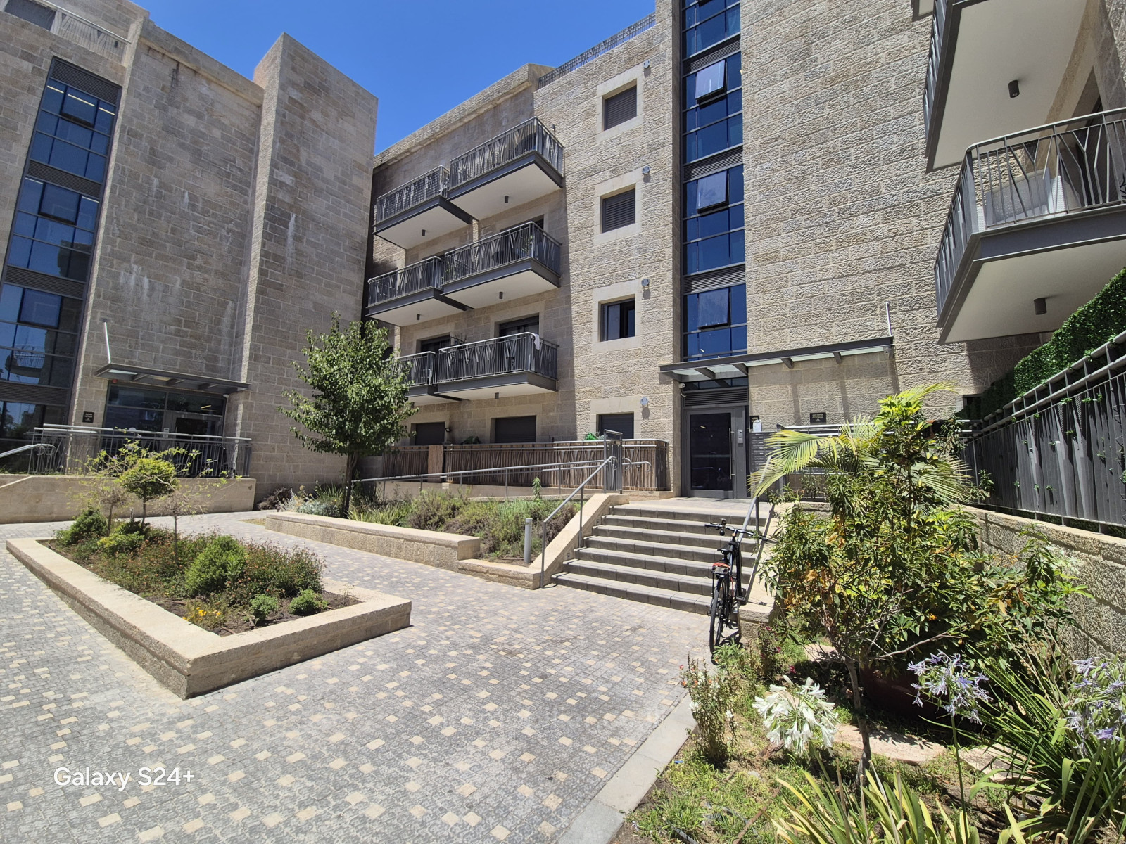 Appartement 3 pièces  Jerusalem Centre Ville 1-IBL-2913