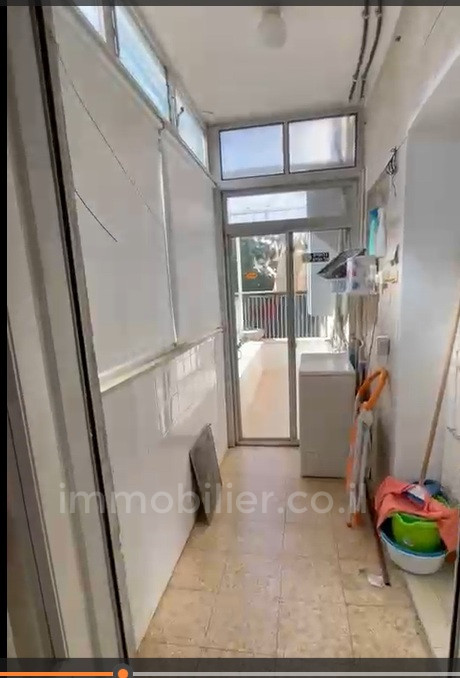 Apartment 4 rooms Jerusalem Rehavia 1-IBL-2916