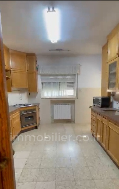 Apartment 4 rooms Jerusalem Rehavia 1-IBL-2916