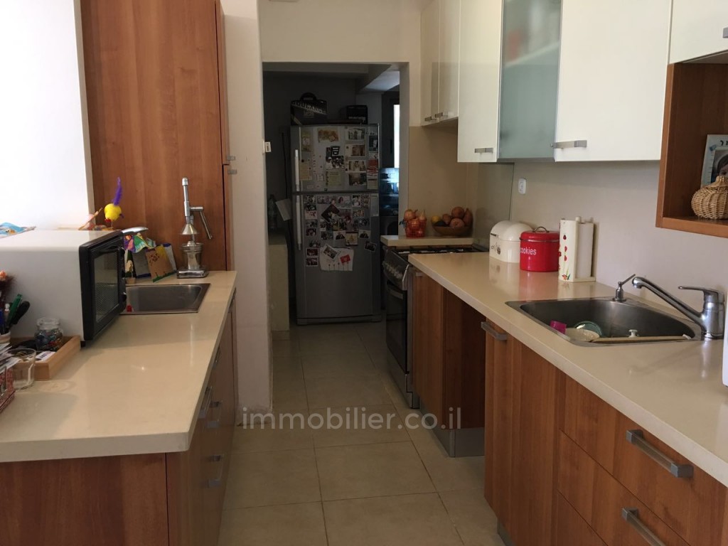 Apartment 4 rooms Jerusalem Holyland 144-IBL-495