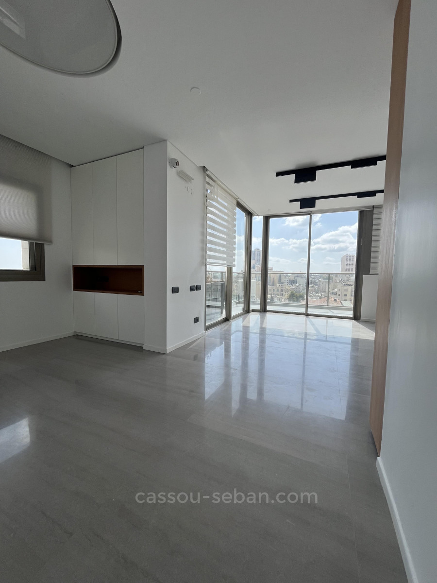 Apartment 4 rooms Jerusalem City center 144-IBL-596