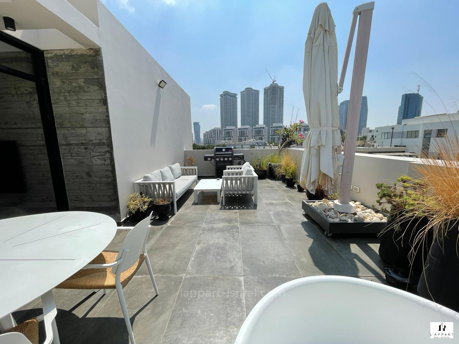 Penthouse 3 rooms Tel Aviv Lev Tel-Aviv 175-IBL-3277