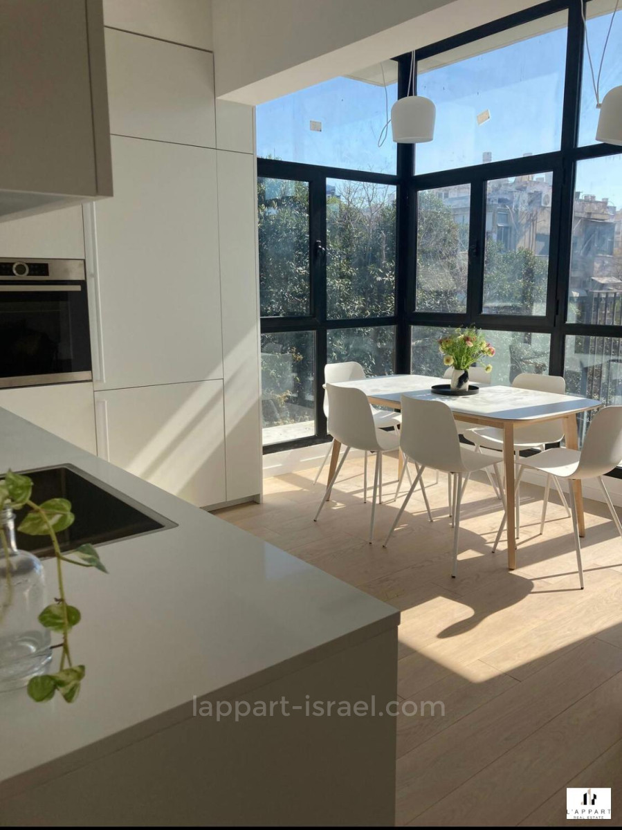 Appartement 4 pièces  Tel Aviv Centre Ville 175-IBL-3287