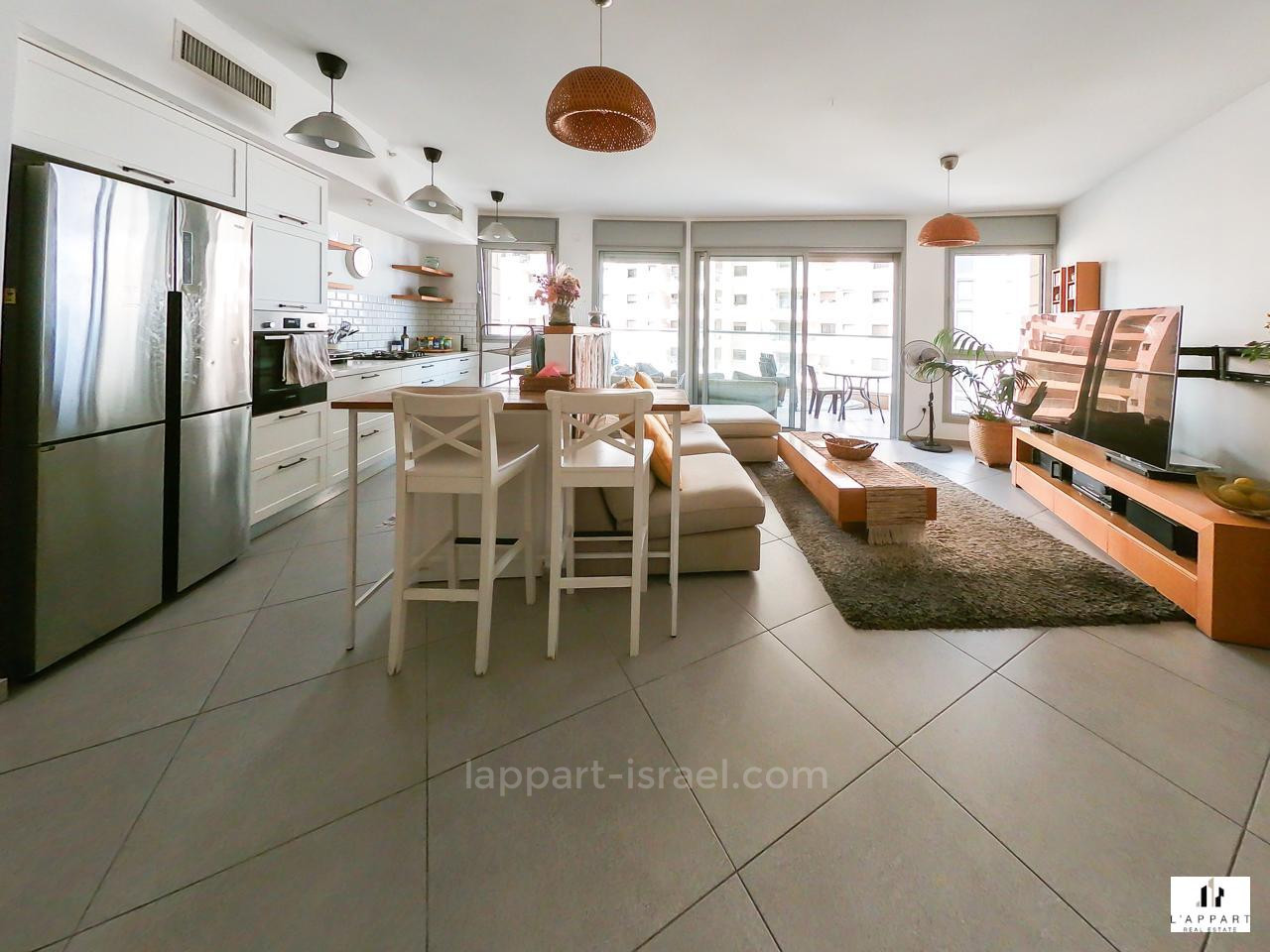 Appartement 5 pièces  Tel Aviv Ramat Aviv 175-IBL-3352