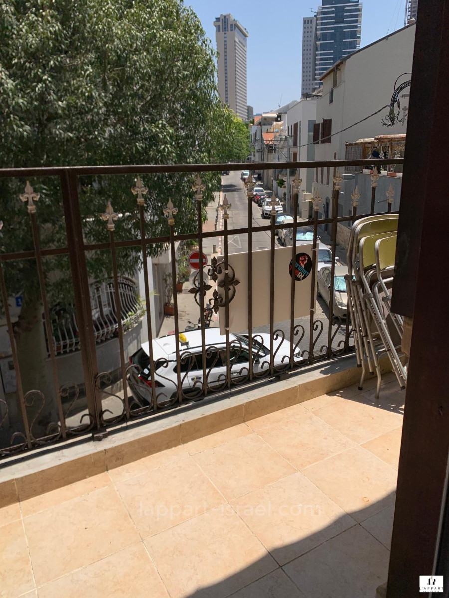 Apartment 4 rooms Tel Aviv Neve Tsedek 175-IBL-3360