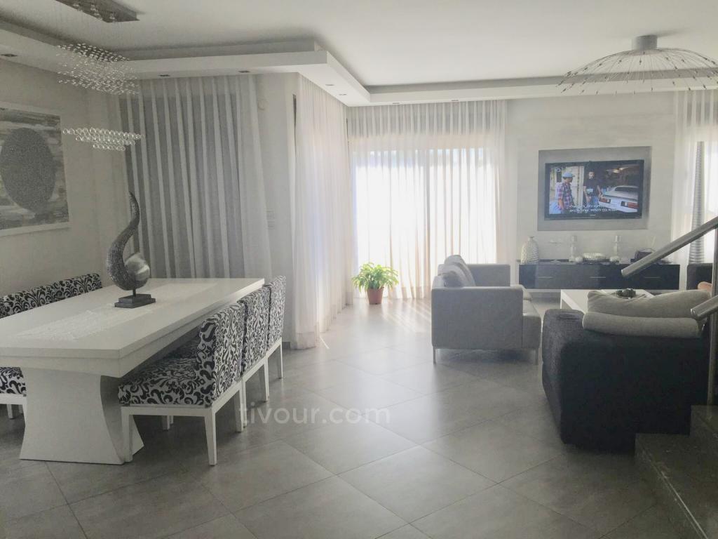 Villa 6 rooms Ashdod Yud Zayin 210-IBL-1883