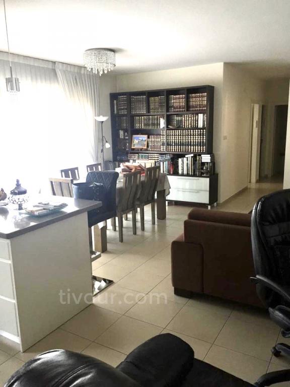 Apartment 3.5 rooms Ashdod Youd bet 210-IBL-1900