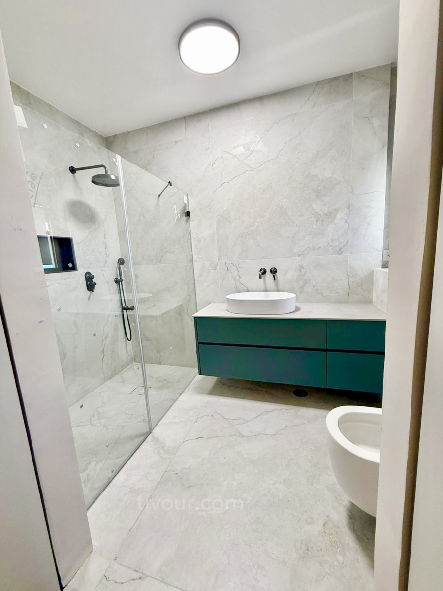 Apartment 5 rooms Ashdod Marina 210-IBL-2096