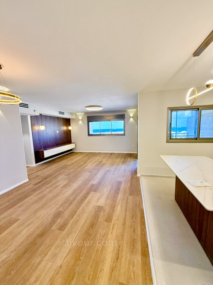 Apartment 5 rooms Ashdod Marina 210-IBL-2096