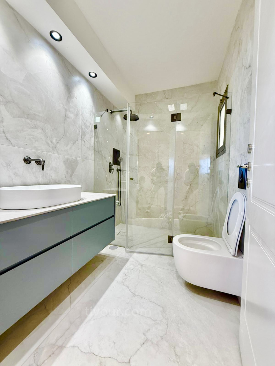 Apartment 5 rooms Ashdod Marina 210-IBL-2096