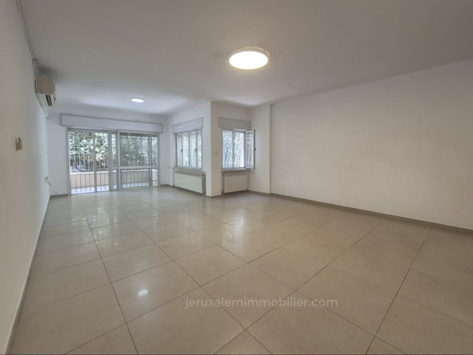 Apartment 4 rooms Jerusalem Arnona 226-IBL-1893