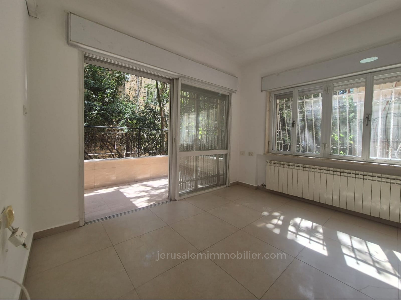Apartment 4 rooms Jerusalem Arnona 226-IBL-1893
