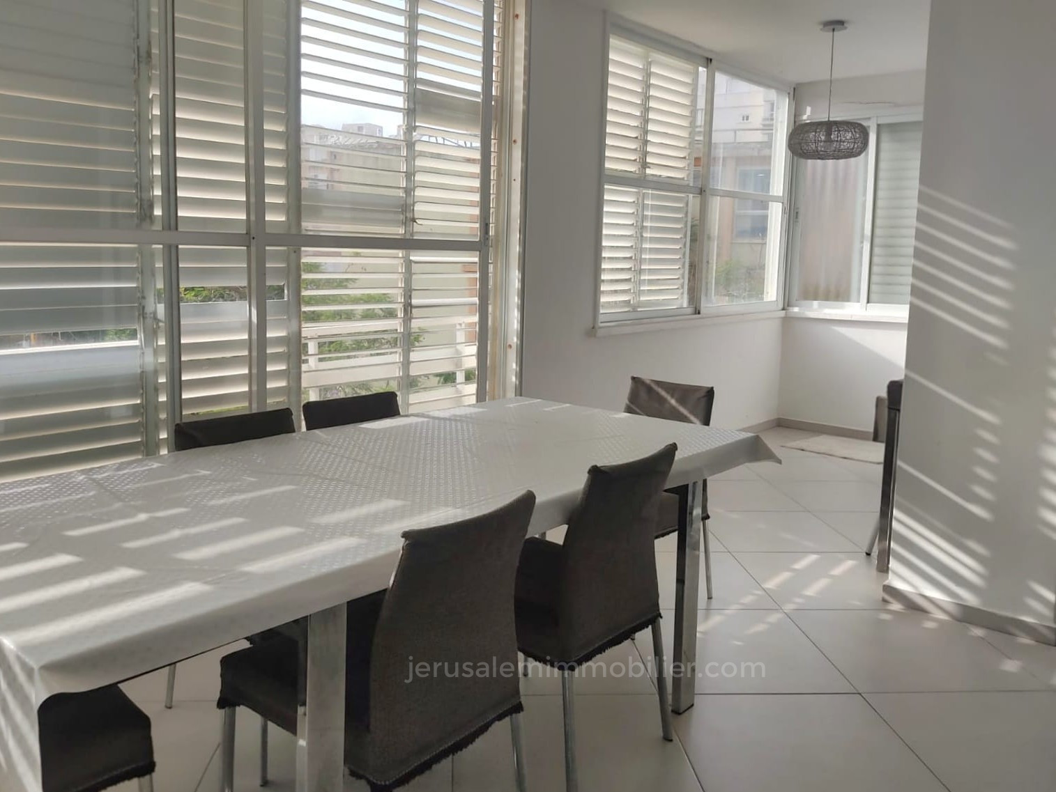 Apartment 4 rooms Netanya Kikar 226-IBL-1896