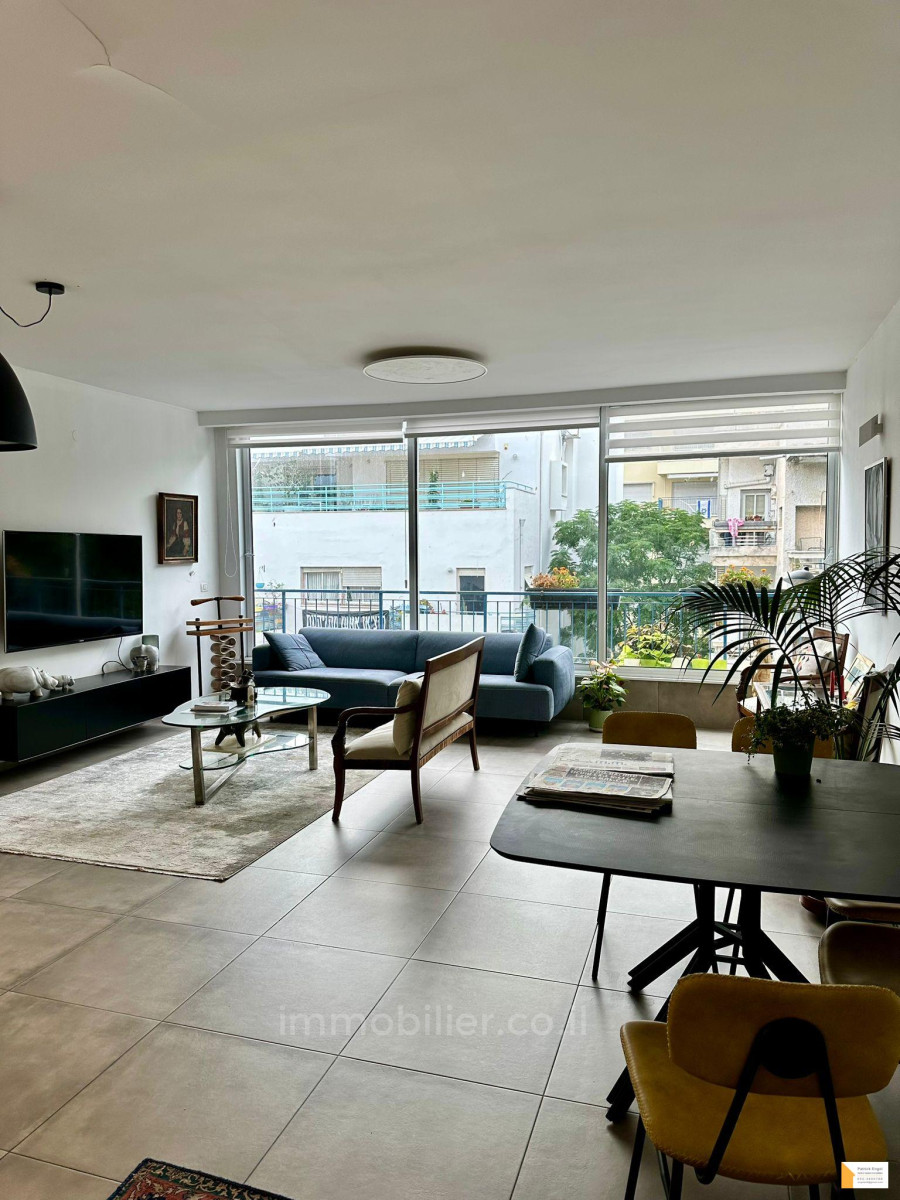 Appartement 3 pièces  Tel Aviv quart de la mer 232-IBL-3819