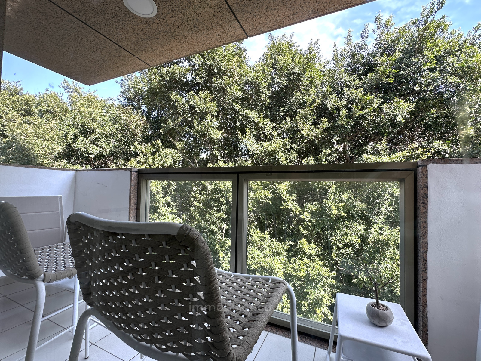 Apartment 4 rooms Tel Aviv quarter of the sea 232-IBL-3897