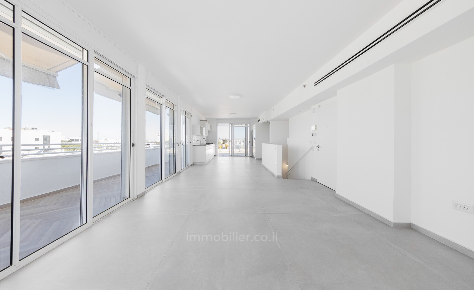 Penthouse 4 pièces  Tel Aviv Centre Ville 232-IBL-3916