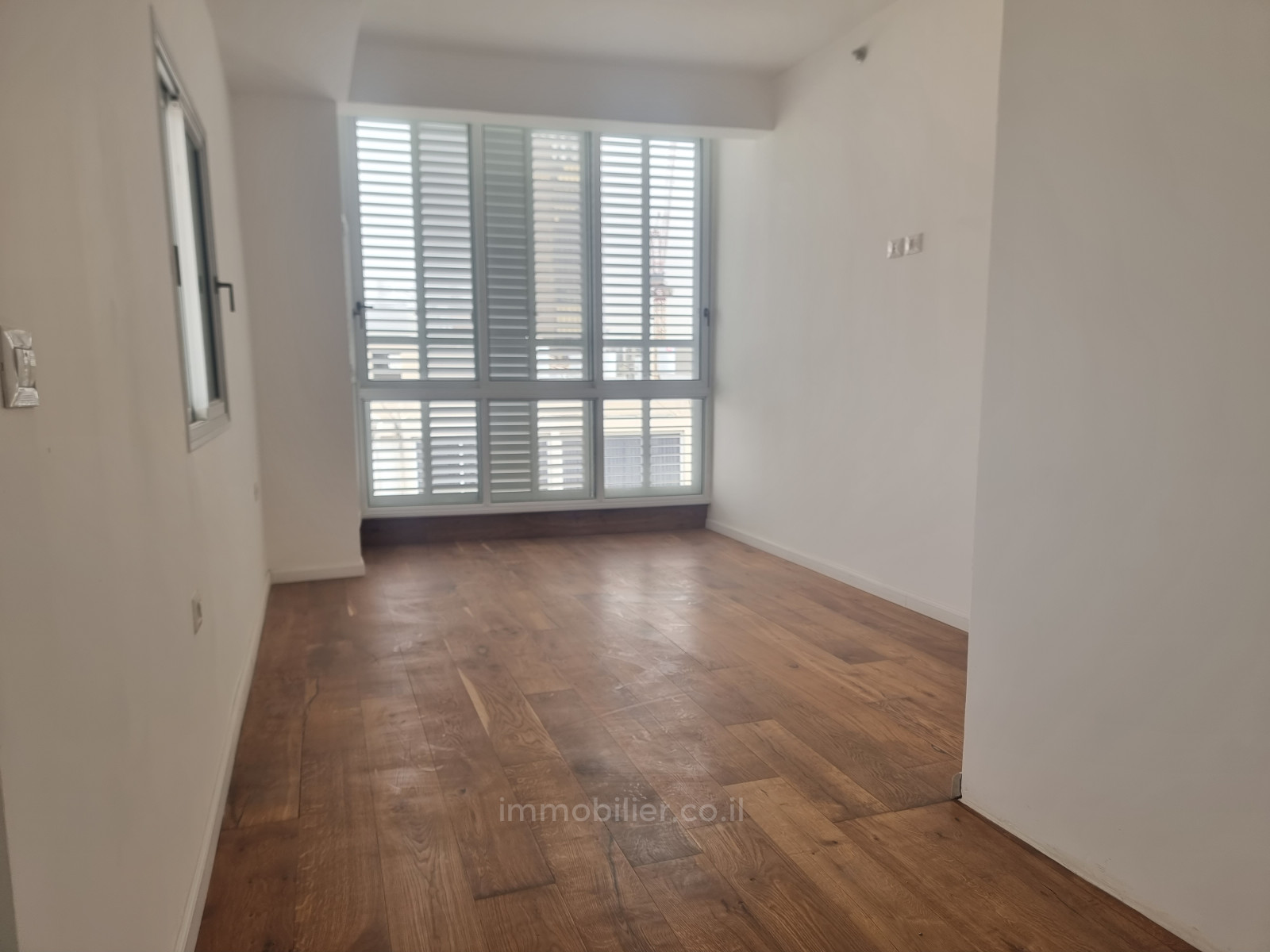 Penthouse 4 pièces  Tel Aviv Centre Ville 232-IBL-3916