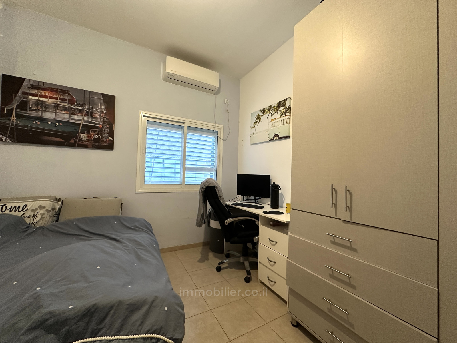 Apartment 3 rooms Tel Aviv Sokolov 232-IBL-3929