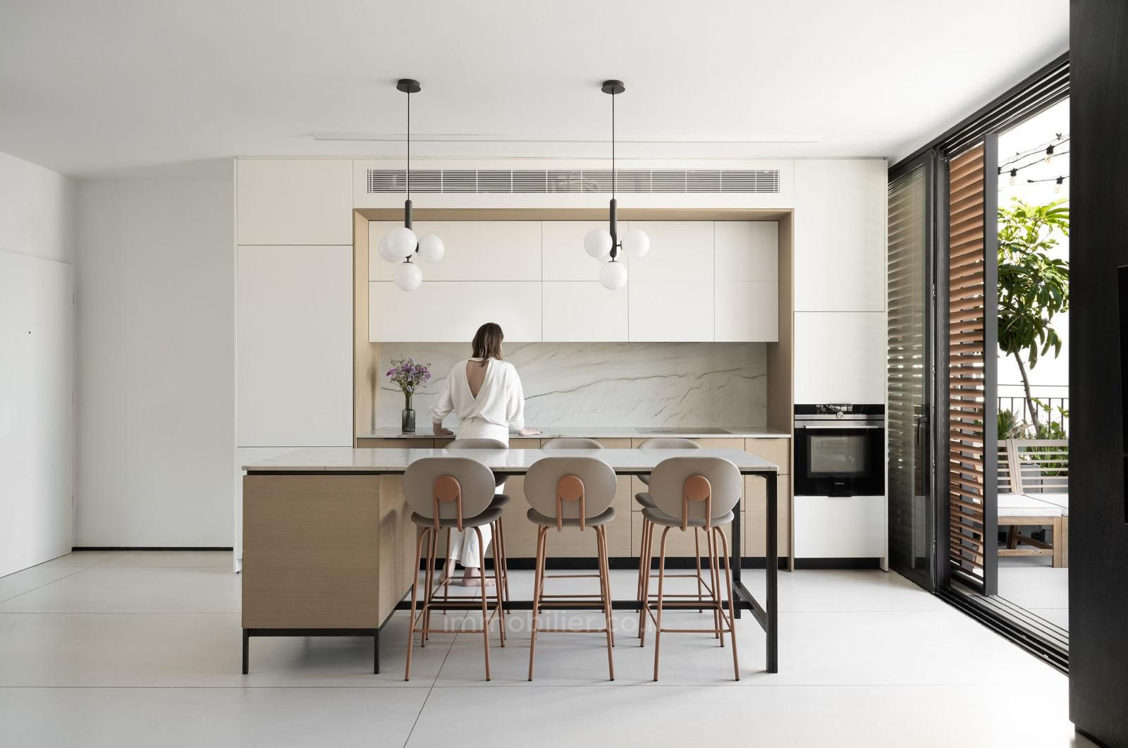 Appartement 4 pièces  Tel Aviv quart de la mer 232-IBL-3940