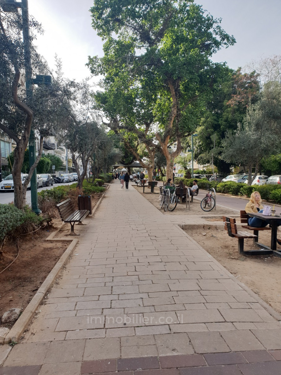 Appartement 4 pièces  Tel Aviv Sokolov 232-IBL-3959