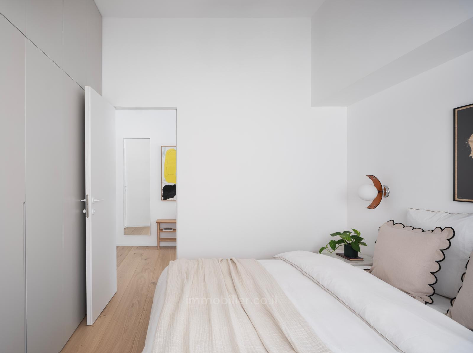 Appartement 3 pièces  Tel Aviv quart de la mer 232-IBL-3961