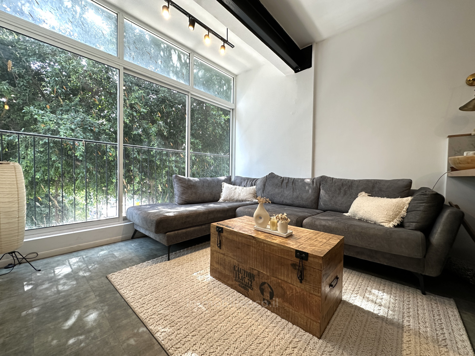 Villa 4 rooms Tel Aviv Bazel 232-IBL-3962