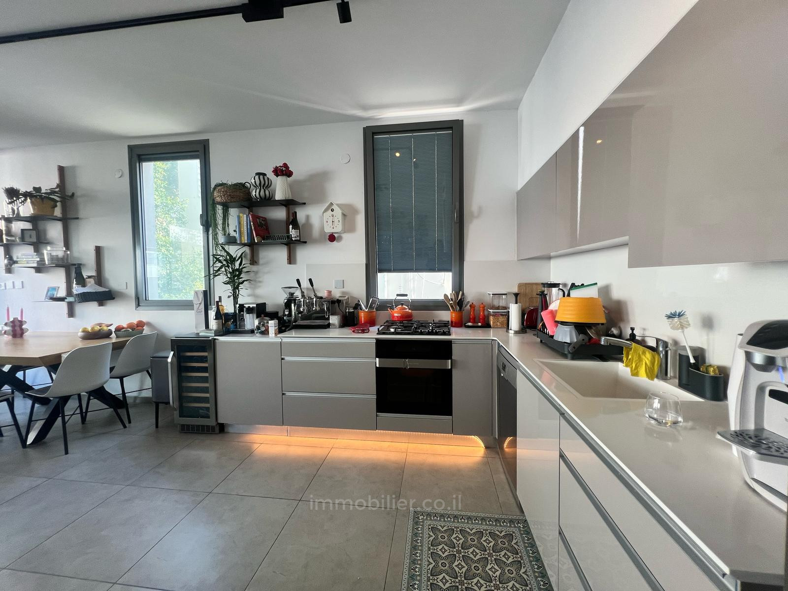 Apartment 3 rooms Tel Aviv quarter of the sea 232-IBL-3970