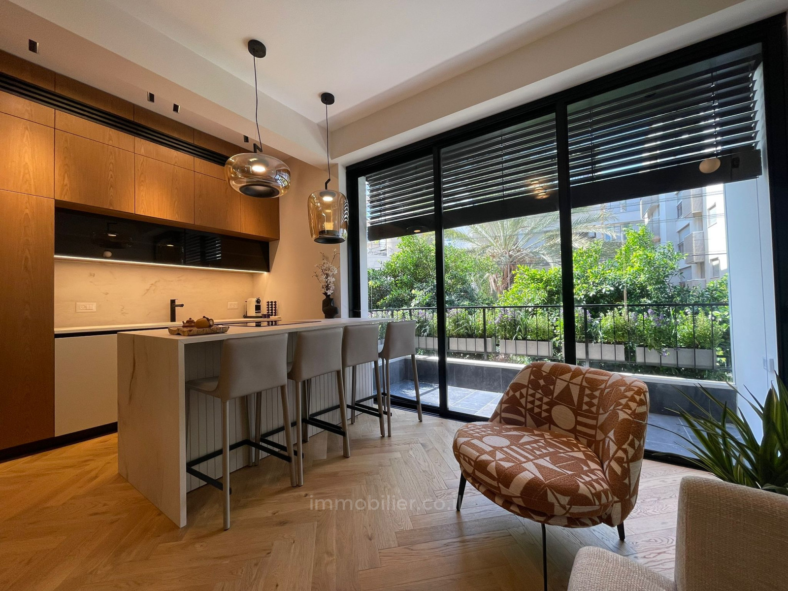 Appartement 3 pi&egrave;ces  Tel Aviv quart de la mer 232-IBL-3977