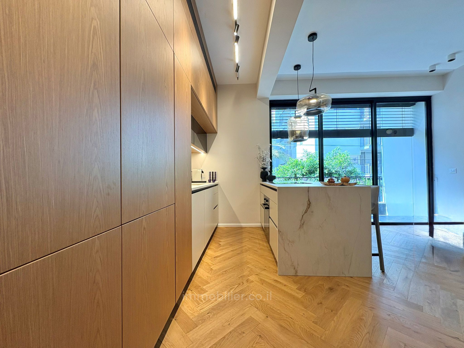 Appartement 3 pi&egrave;ces  Tel Aviv quart de la mer 232-IBL-3977