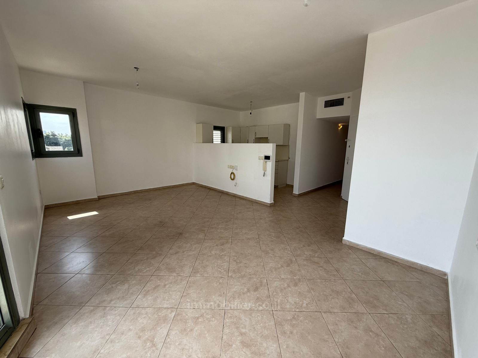 Appartement 3 pi&egrave;ces  Tel Aviv quart de la mer 232-IBL-3980