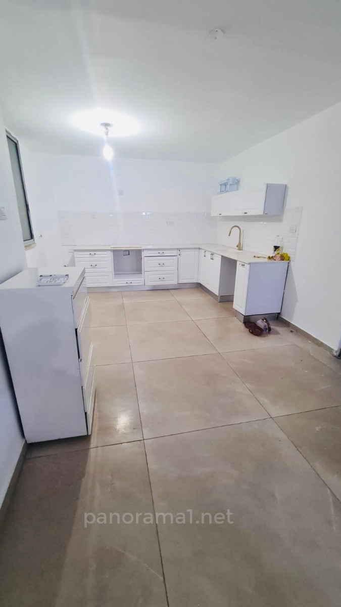Apartment 4 rooms Ashkelon Afridar 233-IBL-1544