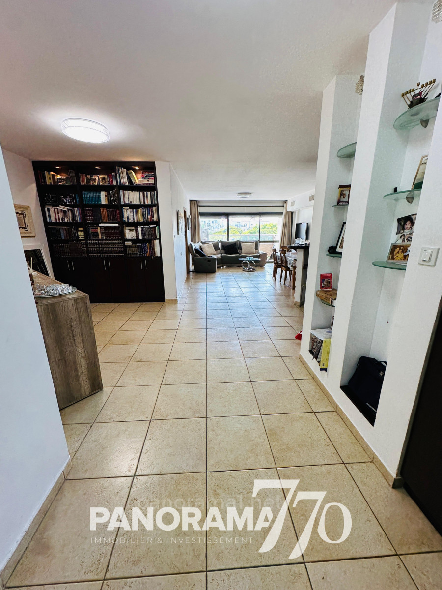 Apartment 5 rooms Ashdod City 233-IBL-1620