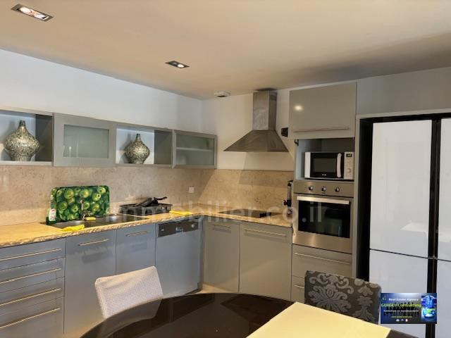 Apartment 4 rooms Eilat Hotels district 288-IBL-395
