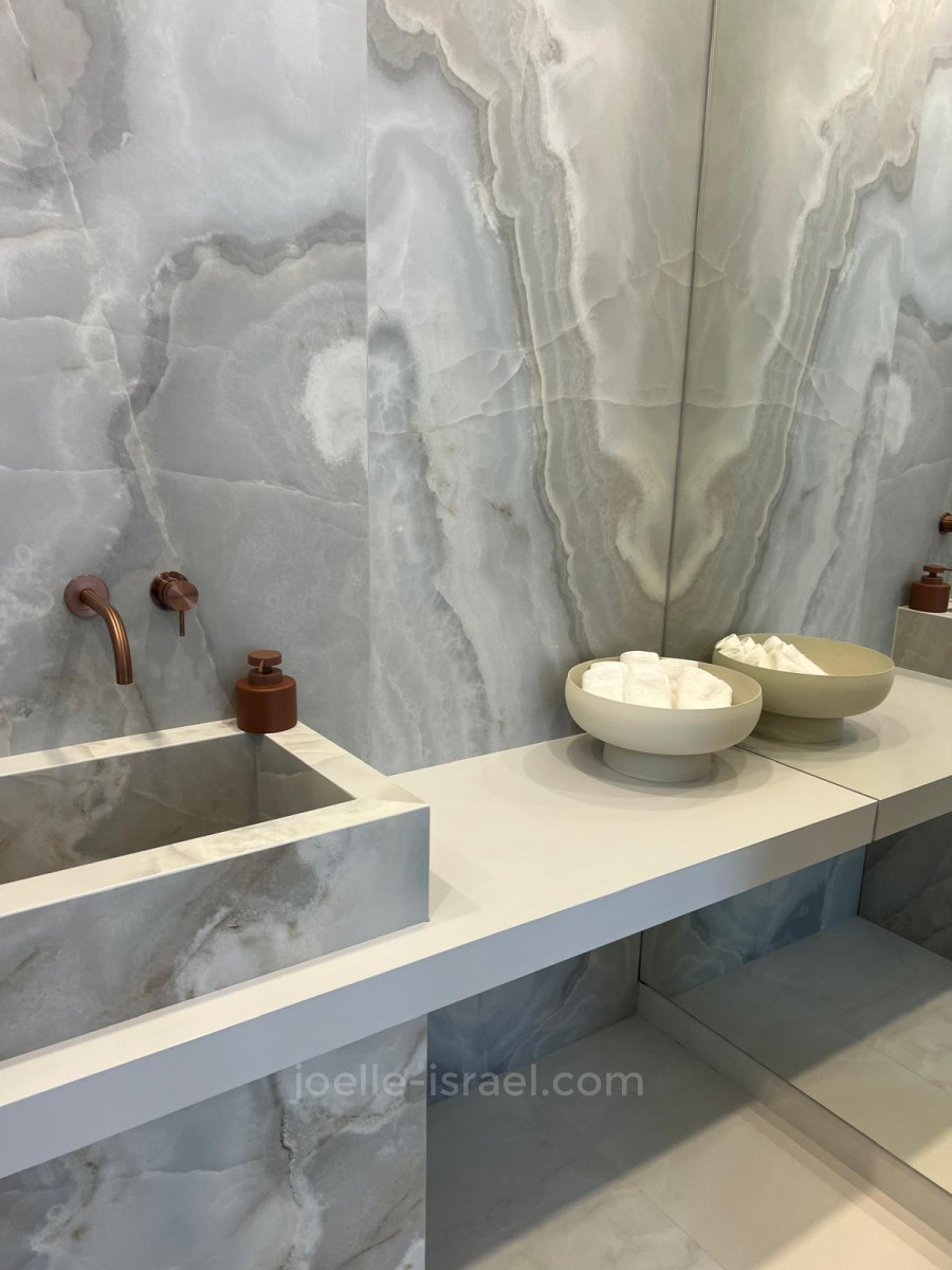 Villa 7 rooms Netanya City center 316-IBL-1716