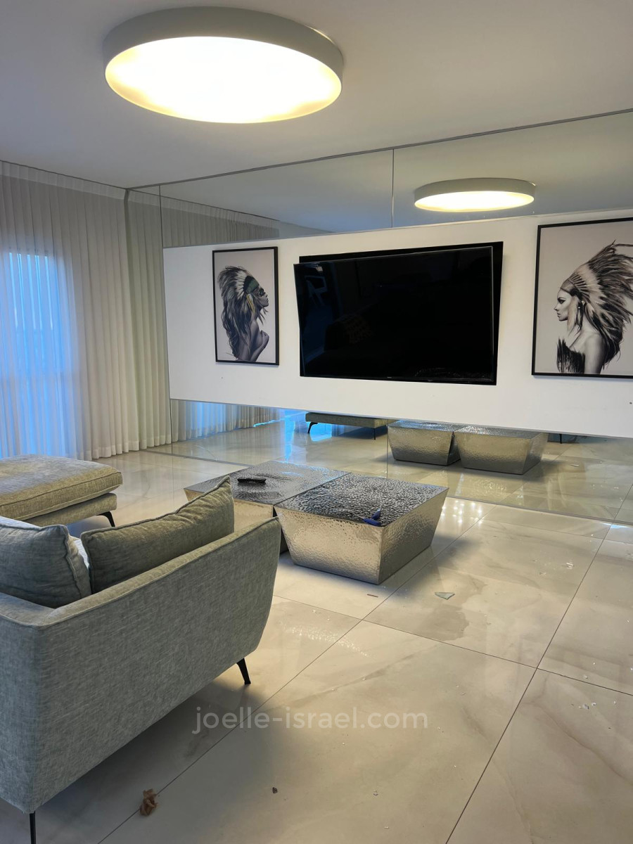 Duplex-Penthouse 6 rooms Netanya City center 316-IBL-1717