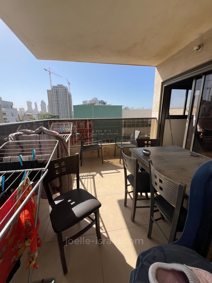 Apartment 5 rooms Netanya City center 316-IBL-1762