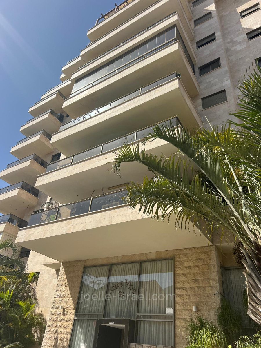 Apartment 5 rooms Netanya City center 316-IBL-1762