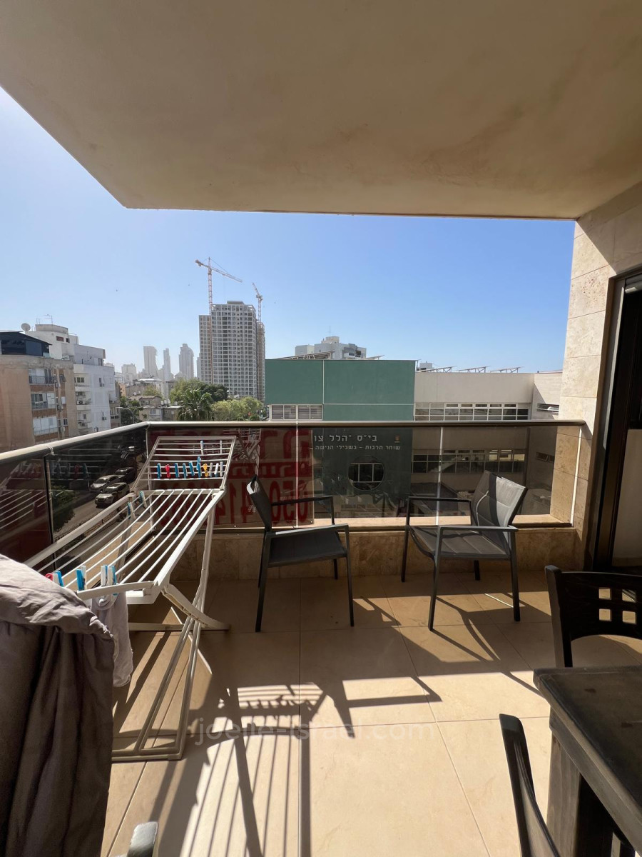 Apartment 5 rooms Netanya City center 316-IBL-1762
