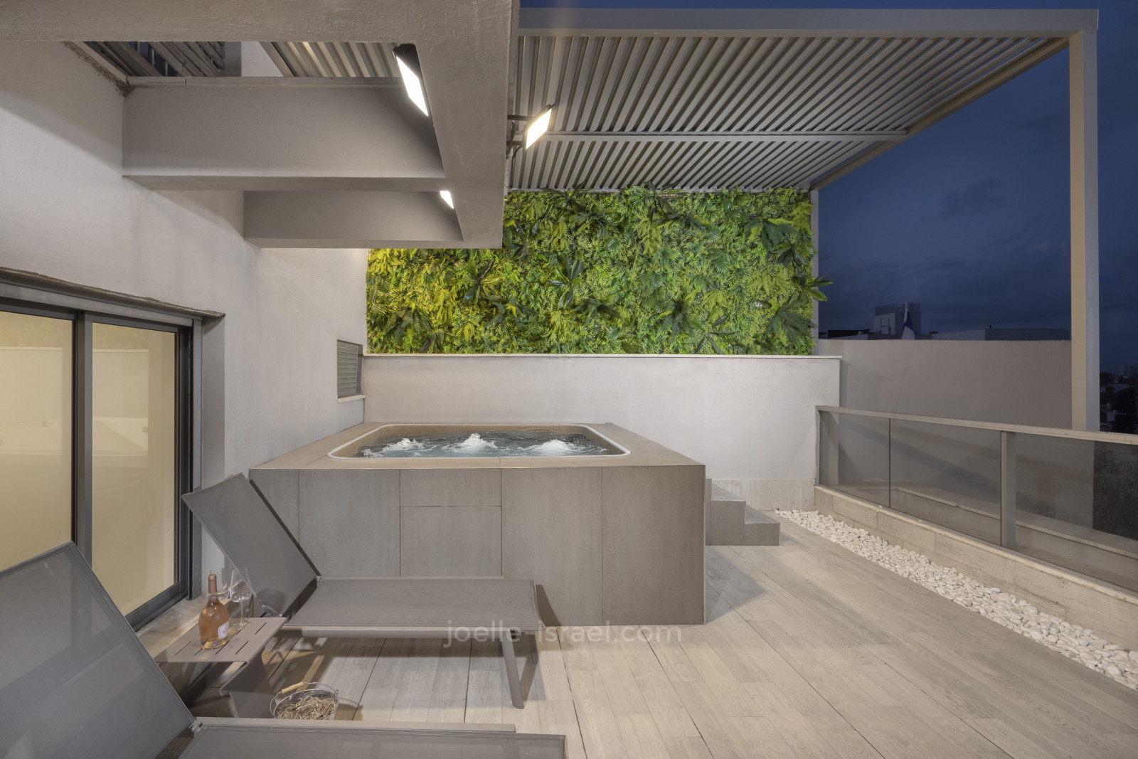Duplex 5 pièces  Netanya Centre Ville 316-IBL-1763