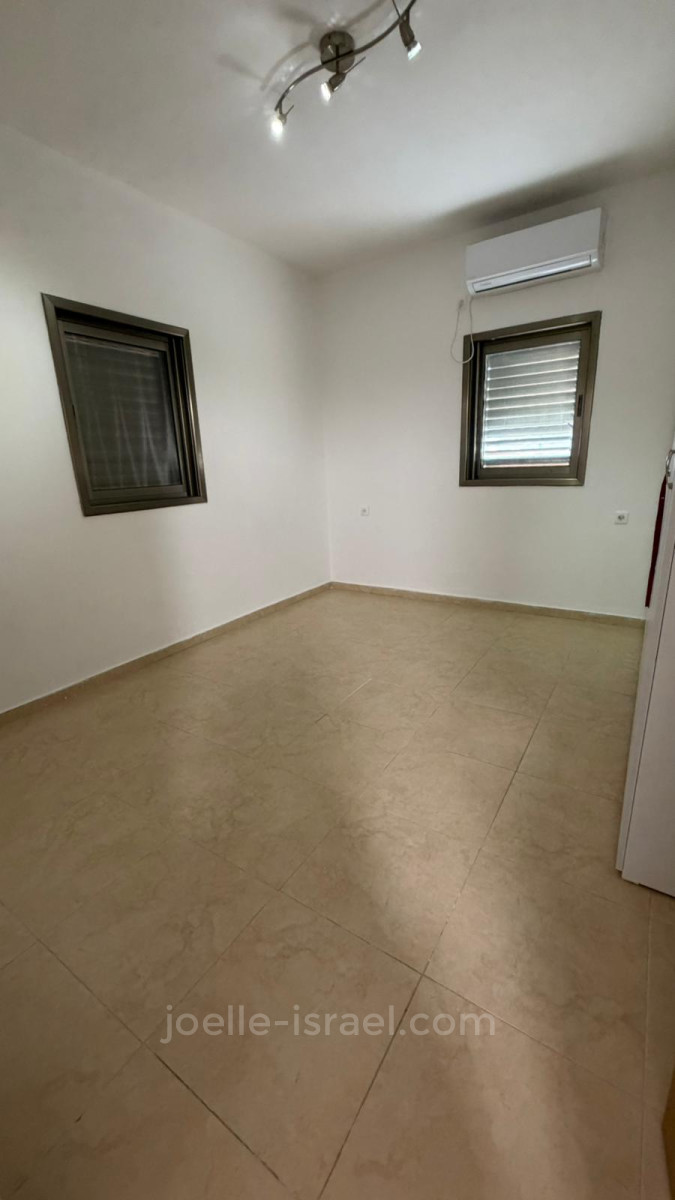 Apartment 3 rooms Netanya City center 316-IBL-1772