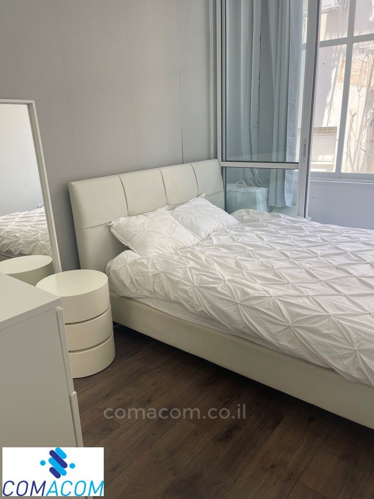 Appartement 3 pièces  Tel Aviv Dizengof 342-IBL-6217