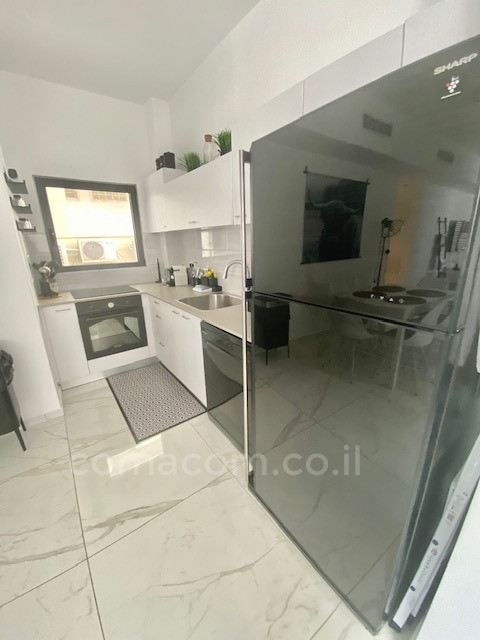 Apartment 3 rooms Tel Aviv Lev Tel-Aviv 342-IBL-6469