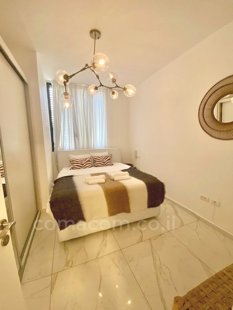 Apartment 3 rooms Tel Aviv Lev Tel-Aviv 342-IBL-6469