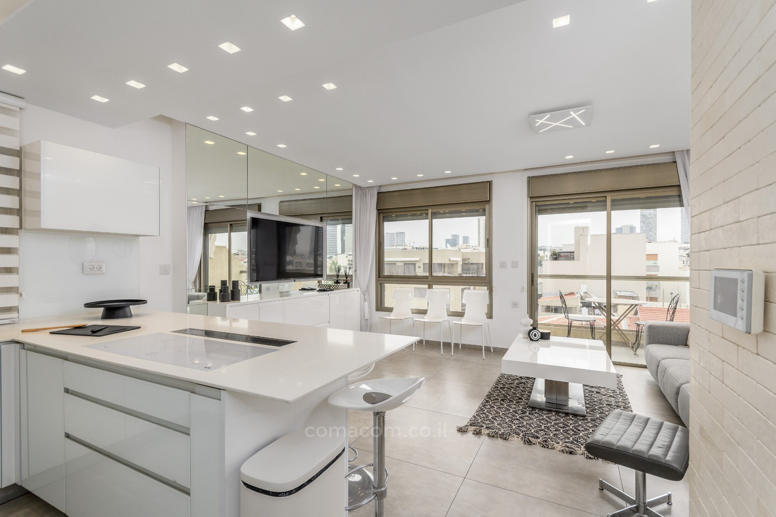 Apartment 3 rooms Tel Aviv quarter of the sea 342-IBL-6592