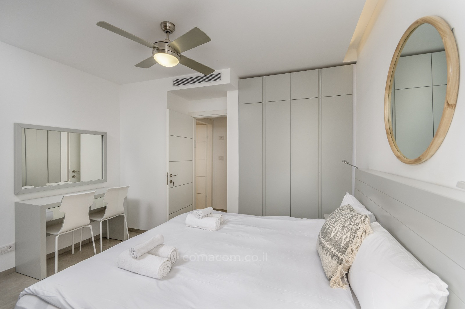 Apartment 3 rooms Tel Aviv quarter of the sea 342-IBL-6592